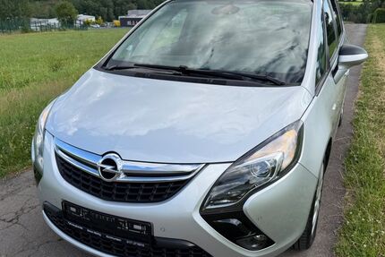 Opel Zafira 141.000 km 8.990 &euro; Kirchhundem 57399
