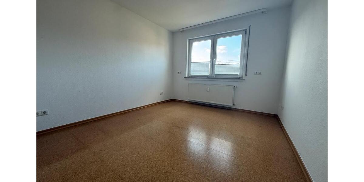 Erdgeschoßwohnung Wilnsdorf - 5 Zimmer, 125 m&sup2;, 1.200&euro; | Angebot:25366357