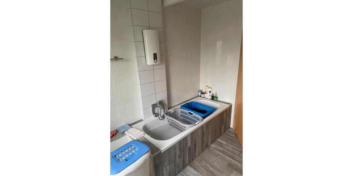 Einfamilienhaus Burbach - 5 Zimmer, 180 m&sup2;, 1.300&euro; | Angebot:26614751