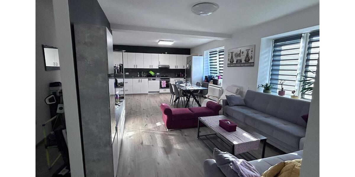 Etagenwohnung Hachenburg - 3 Zimmer, 98 m&sup2;, 958&euro; | Angebot:26025399