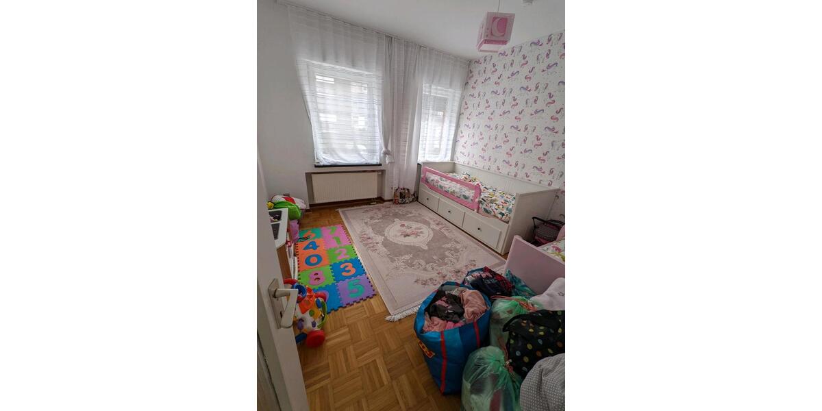 Etagenwohnung Siegen Eiserfeld - 3 Zimmer, 83 m&sup2;, 705&euro; | Angebot:25996432