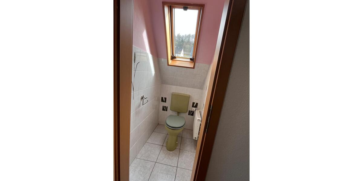 Doppelhaushälfte Siegen Eiserfeld - 4 Zimmer, 105 m&sup2;, 180.000&euro; | Angebot:26821761