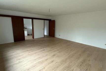 Wohnung Kreuztal - 2 Zimmer, 69 m&sup2;, 700&euro; | Angebot:26665446