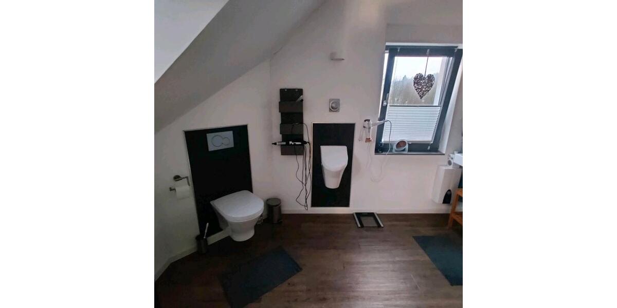 Einfamilienhaus Kirchen (Sieg) - 1 Zimmer, 100 m&sup2;, 320.000&euro; | Angebot:18831459