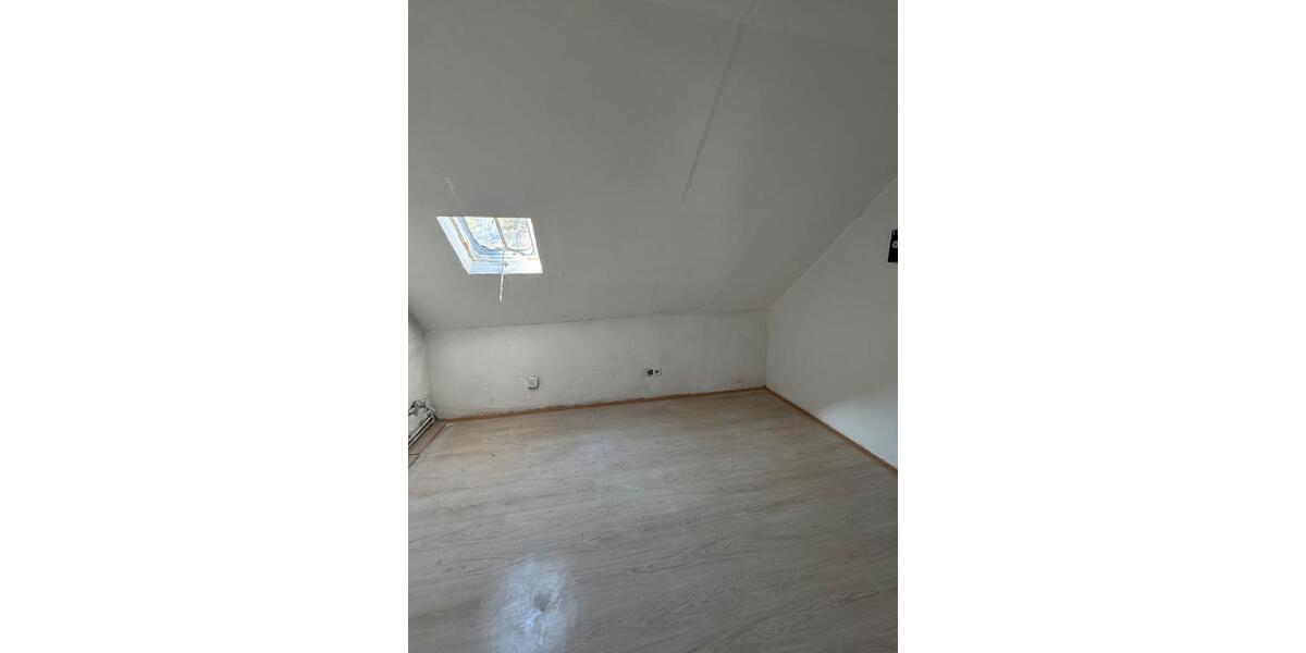 Mehrfamilienhaus, Wohnhaus Herdorf - 8 Zimmer, 229 m&sup2;, 250.000&euro; | Angebot:26665784