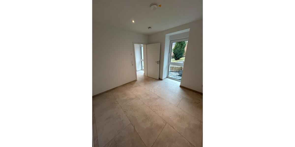 Erdgeschoßwohnung Unnau - 3 Zimmer, 95 m&sup2;, 980&euro; | Angebot:25368467