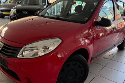 Dacia Sandero 74.997 km 2.990 &euro; Kreuztal 57223