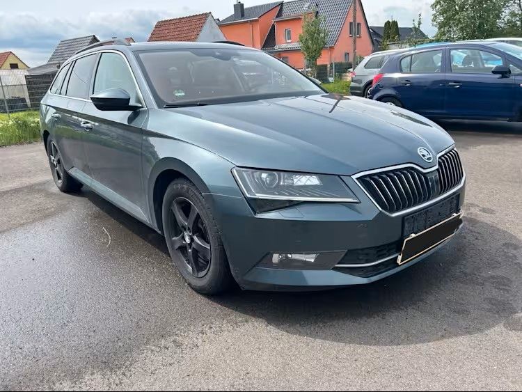 Skoda Superb 196.750 km 10.390 &euro; Neunkirchen 57290