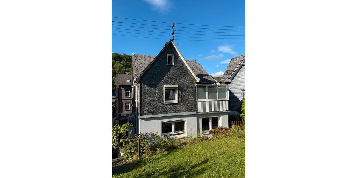 Einfamilienhaus Siegen Eiserfeld - 5 Zimmer, 100 m&sup2;, 174.000&euro; | Angebot:27225890