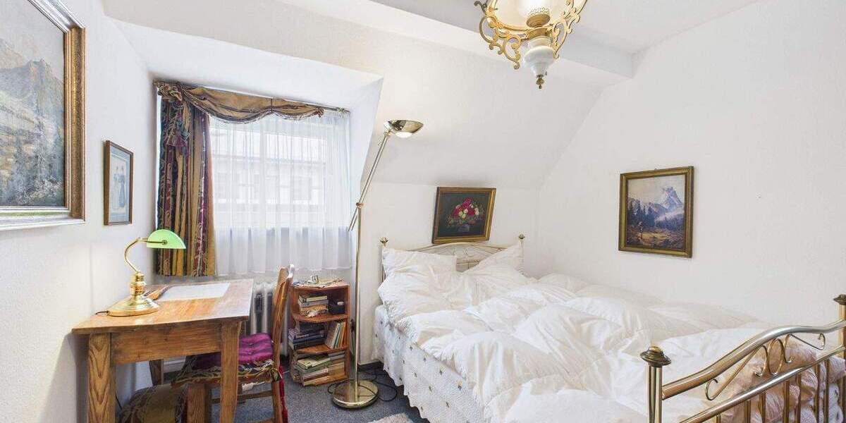 Mehrfamilienhaus, Wohnhaus Burbach - 1 Zimmer, 300 m&sup2;, 499.000&euro; | Angebot:25686761