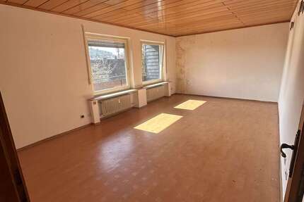 Wohnung Siegen - 5 Zimmer, 109 m&sup2;, 980&euro; | Angebot:25824156