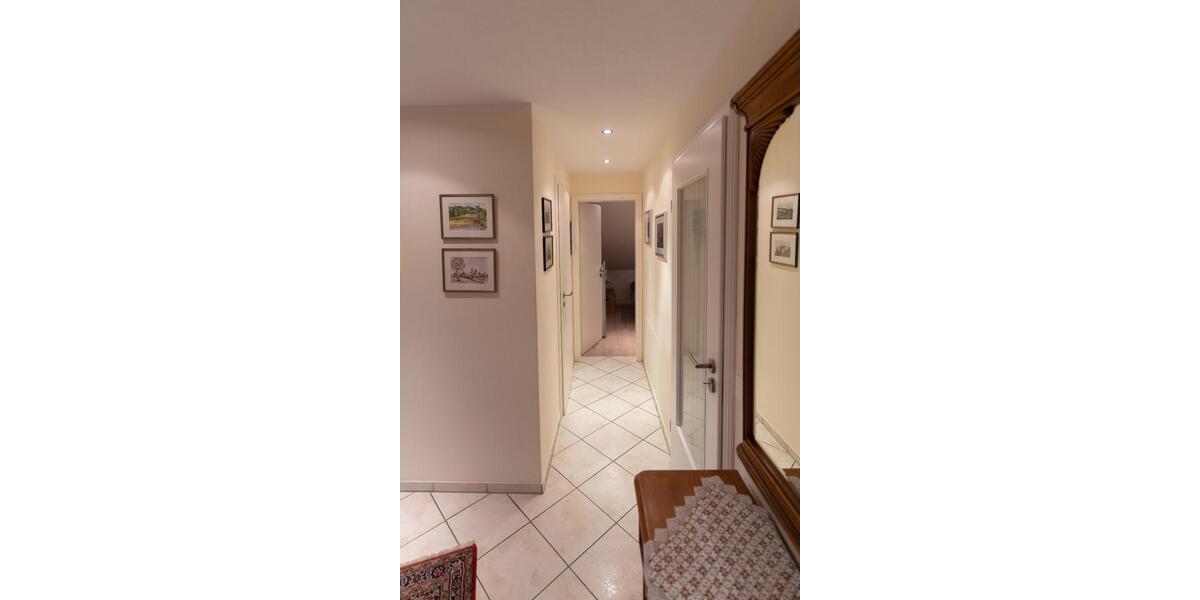 Dachgeschoßwohnung Hilchenbach - 3 Zimmer, 93 m&sup2;, 900&euro; | Angebot:25974797