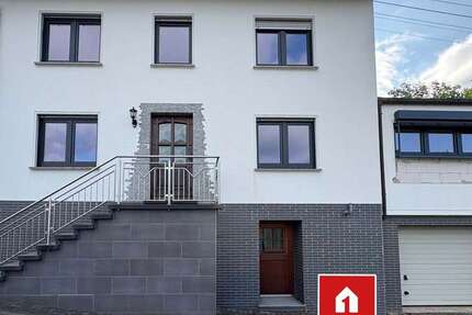 Haus Brachbach - 8 Zimmer, 150 m&sup2;, 210.000&euro; | Angebot:25510818