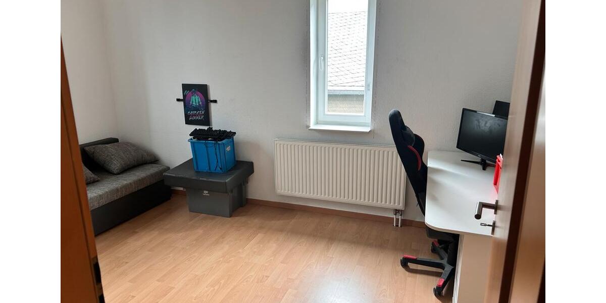 Dachgeschoßwohnung Siegen Weidenau - 2.5 Zimmer, 56 m&sup2;, 640&euro; | Angebot:26636746
