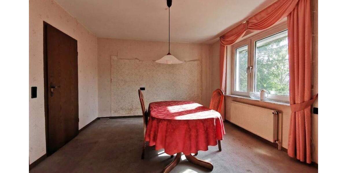Einfamilienhaus Mudersbach - 7 Zimmer, 131 m&sup2;, 179.000&euro; | Angebot:25820831
