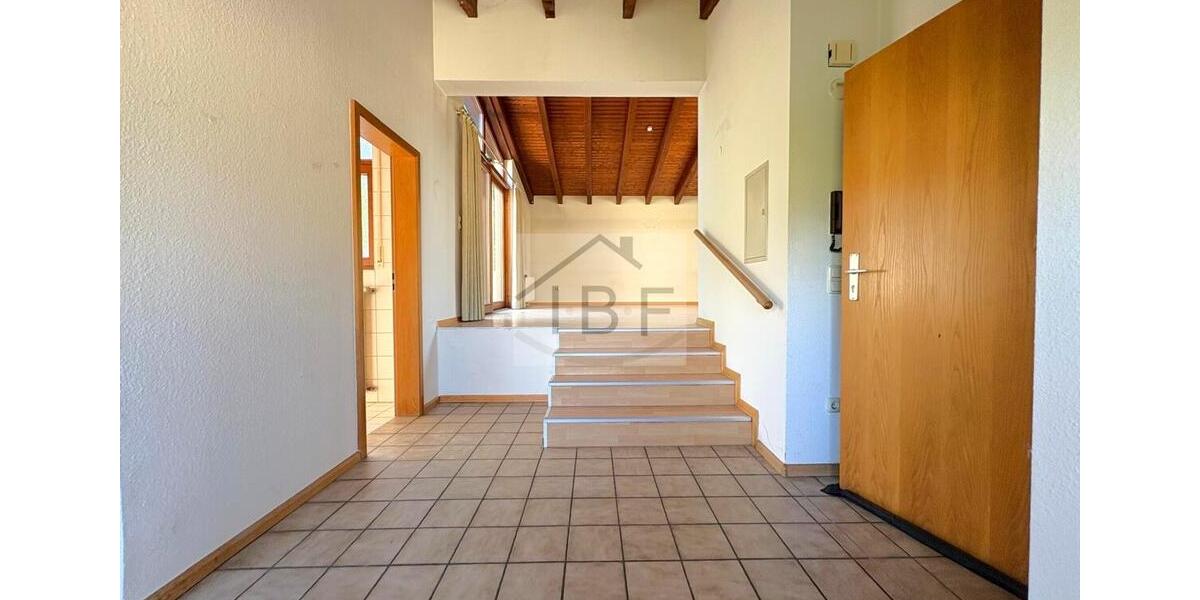 Dachgeschoßwohnung Siegen Kaan-Marienborn - 2 Zimmer, 68 m&sup2;, 600&euro; | Angebot:26455666