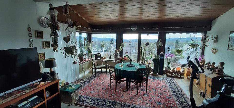 Etagenwohnung Attendorn - 6 Zimmer, 171 m&sup2;, 1.250&euro; | Angebot:25593998