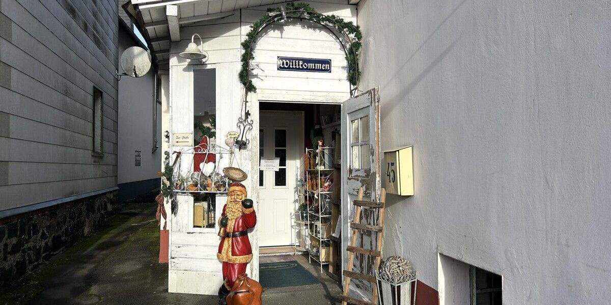 Mehrfamilienhaus, Wohnhaus Eschenburg / Hirzenhain Hirzenhain-Ort - 98.000&euro; | Angebot:25728149