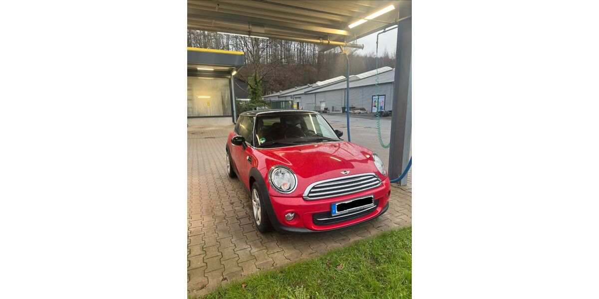 Mini Cooper 51.100 km 9.100 &euro; Olpe 57462