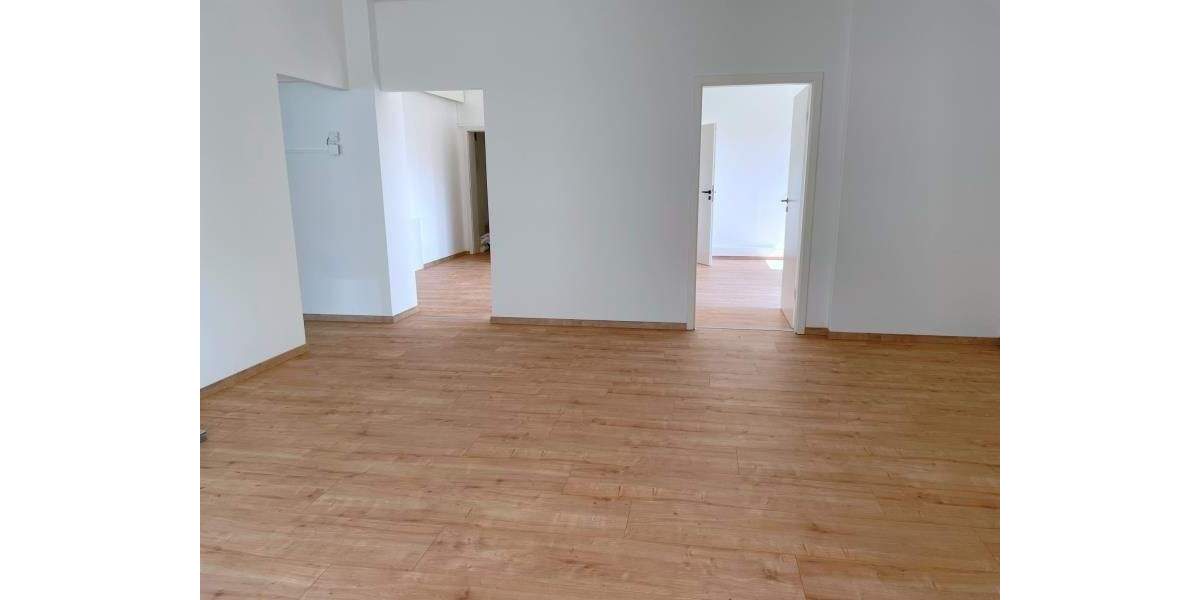 Gewerbeobjekt Rennerod - 2 Zimmer, 150 m&sup2;, 850&euro; | Angebot:25680130