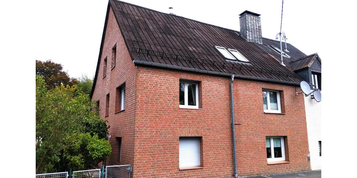 Doppelhaushälfte Kreuztal - 7 Zimmer, 193 m&sup2;, 280.000&euro; | Angebot:26907940