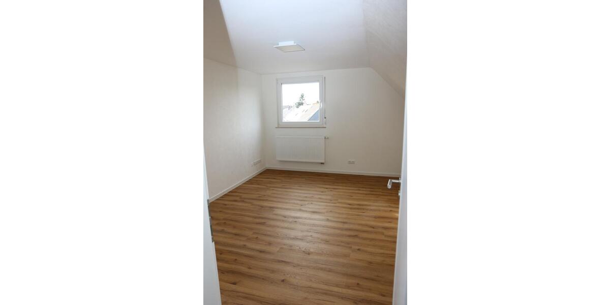 Doppelhaushälfte Steinebach/Sieg Sieg - 5 Zimmer, 150 m&sup2;, 1.100&euro; | Angebot:26500221