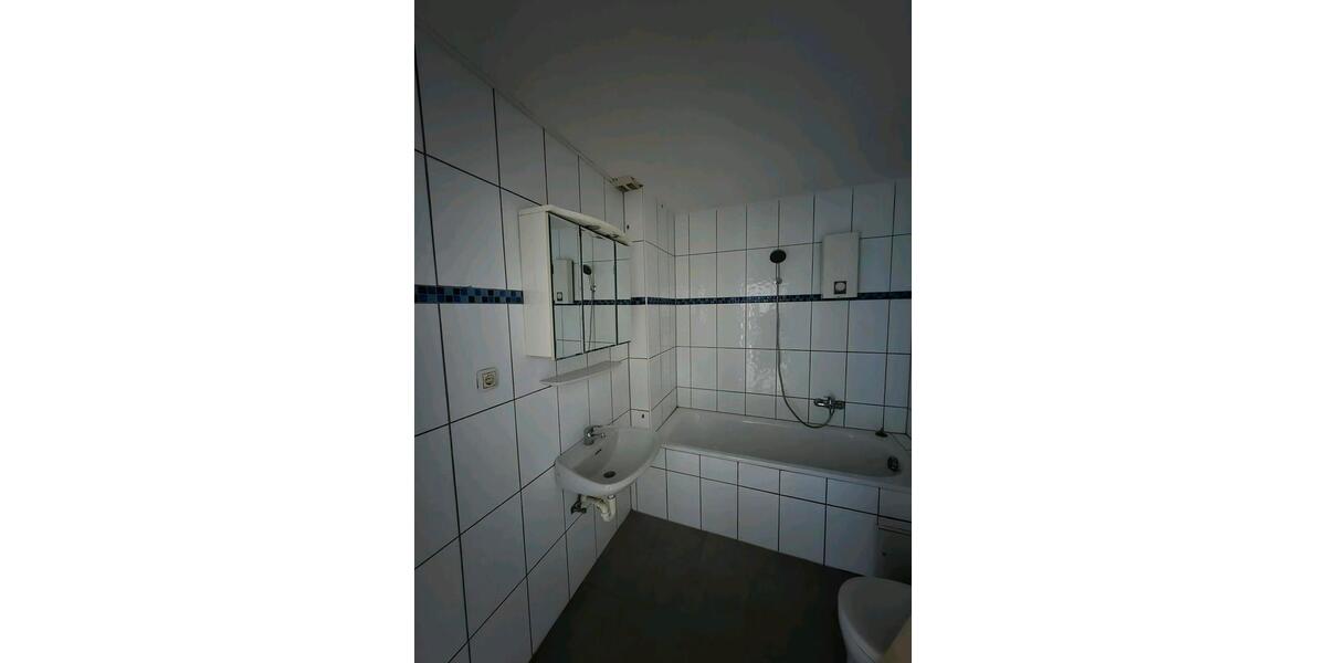 Etagenwohnung Waldbröl - 3 Zimmer, 75 m&sup2;, 900&euro; | Angebot:25120734