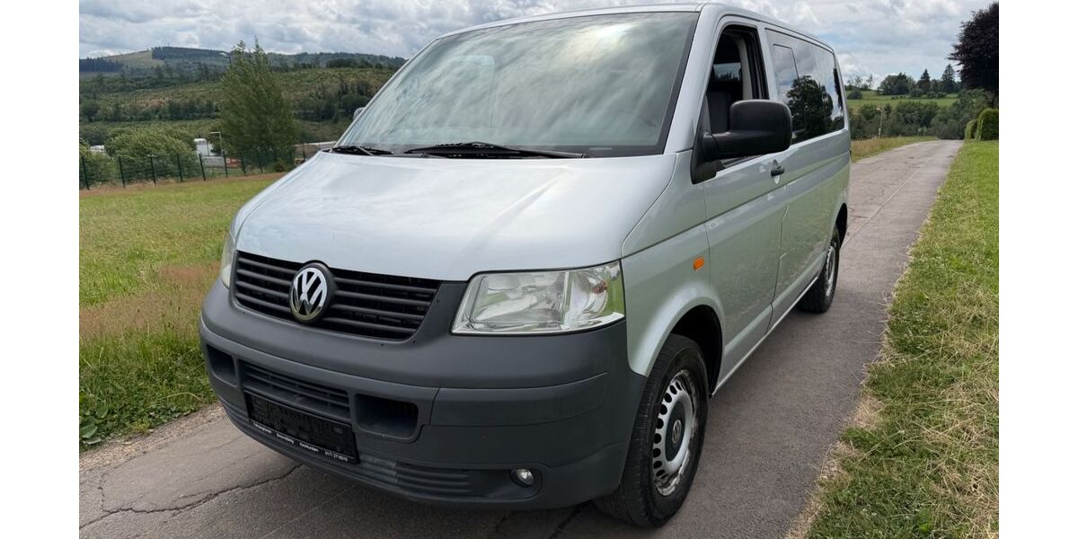 VW T5 Transporter 281.000 km 7.990 &euro; Kirchhundem 57399