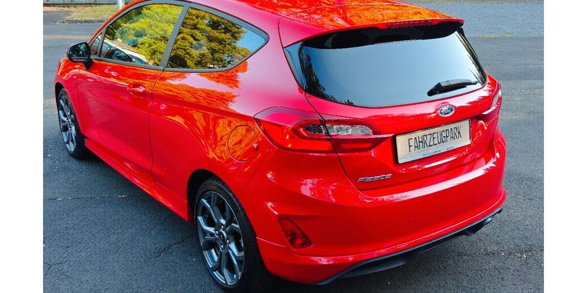 Ford Fiesta 34.519 km 12.379 &euro; Siegen 57080