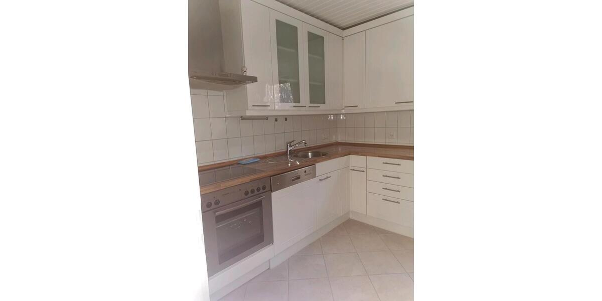 Erdgeschoßwohnung Siegen - 3 Zimmer, 79 m&sup2;, 1.120&euro; | Angebot:26005029