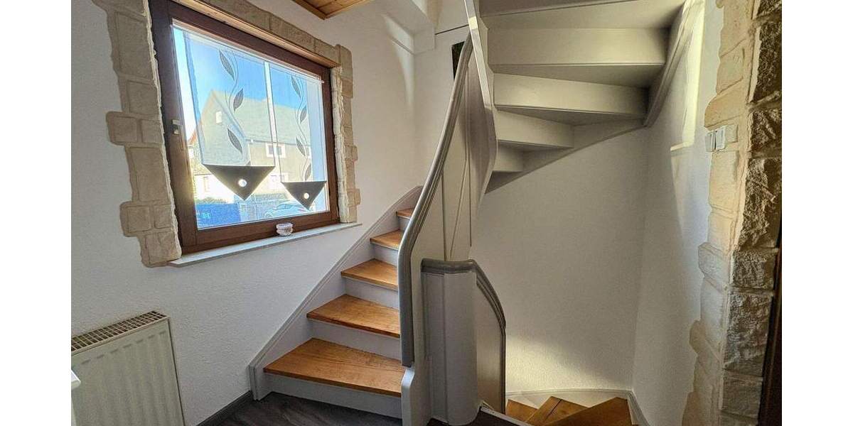 Reihenendhaus Eschenburg Eibelshausen - 4 Zimmer, 90 m&sup2;, 149.000&euro; | Angebot:25667517