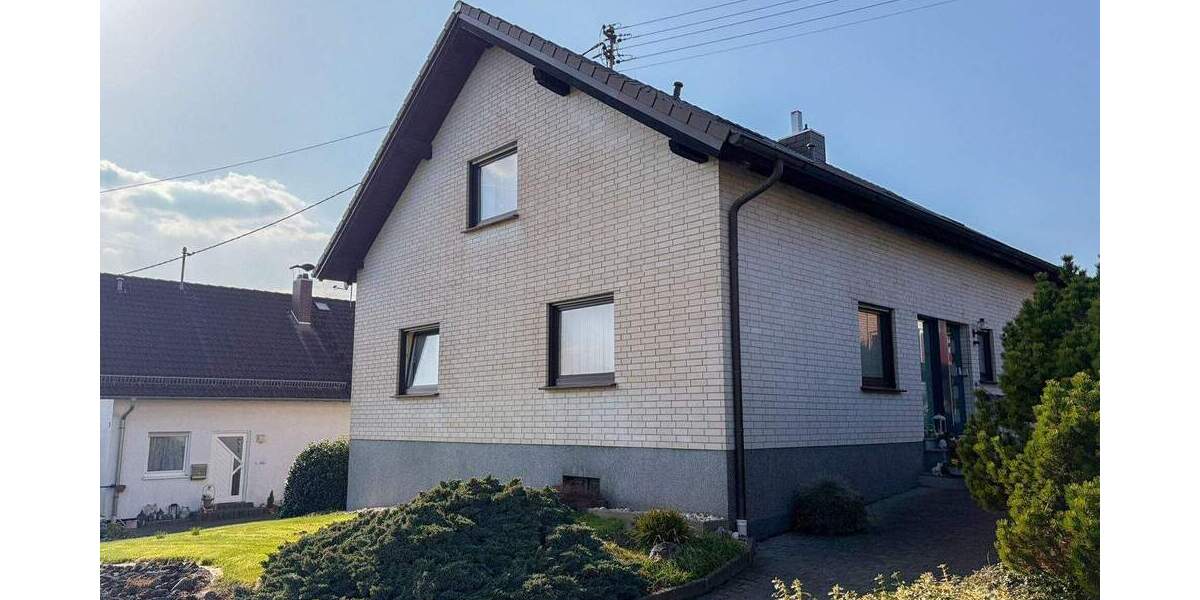 Mehrfamilienhaus, Wohnhaus Hamm/Sieg Sieg - 6 Zimmer, 190 m&sup2;, 395.000&euro; | Angebot:25691943