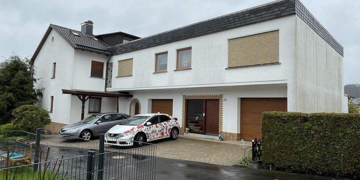 Mehrfamilienhaus, Wohnhaus Dietzhölztal Mandeln - 1 Zimmer, 302 m&sup2;, 329.000&euro; | Angebot:25796755