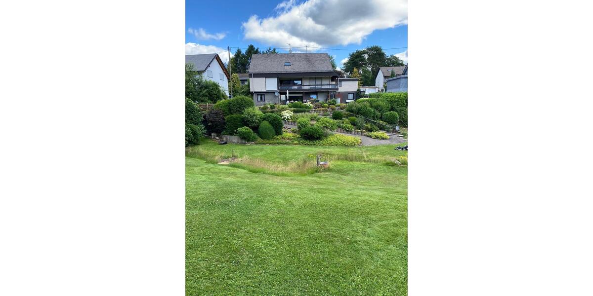 Einfamilienhaus Siegen Dillnhütten - 11 Zimmer, 263 m&sup2;, 495.000&euro; | Angebot:27078551