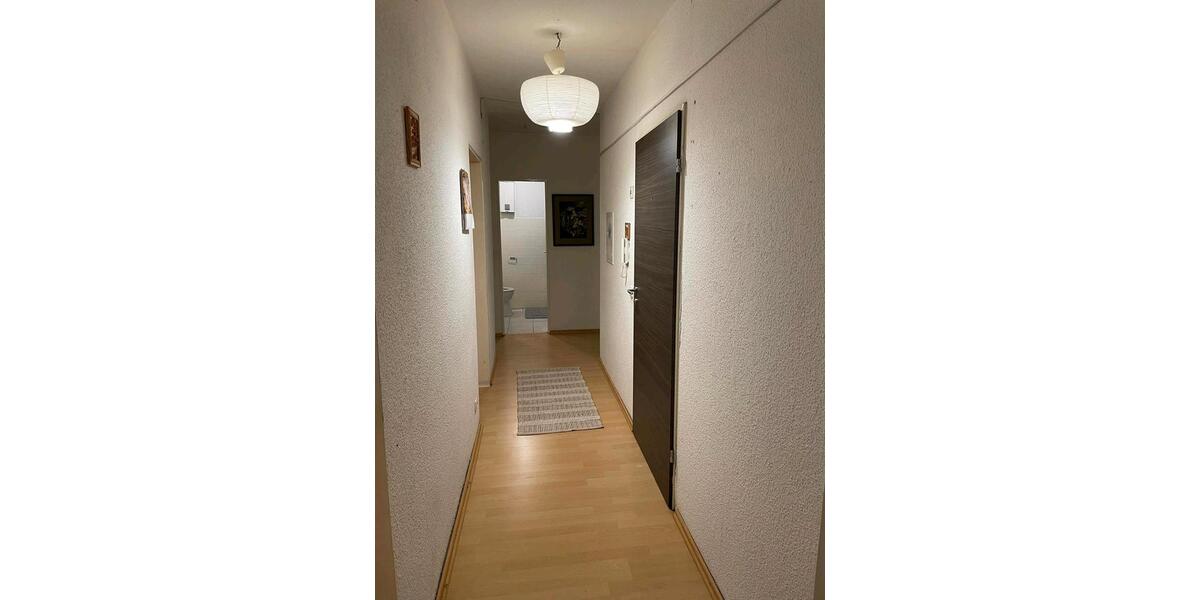 Dachgeschoßwohnung Siegen - 3 Zimmer, 15 m&sup2;, 350&euro; | Angebot:25904636