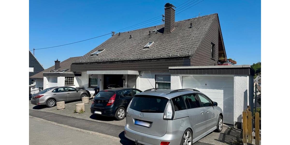 Mehrfamilienhaus, Wohnhaus Siegen Dillnhütten - 9 Zimmer, 301 m&sup2;, 430.000&euro; | Angebot:25376158