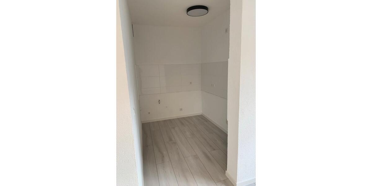 Etagenwohnung Siegen - 1 Zimmer, 50 m&sup2;, 440&euro; | Angebot:25883663