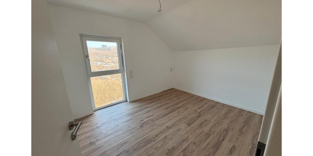 Einfamilienhaus Betzdorf - 6 Zimmer, 137 m&sup2;, 437.000&euro; | Angebot:26739796