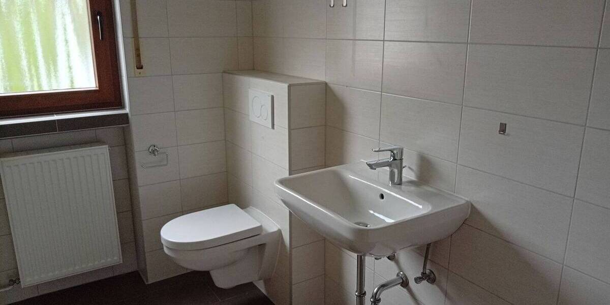 Etagenwohnung Haiger Niederroßbach - 5 Zimmer, 100 m&sup2;, 700&euro; | Angebot:26892789
