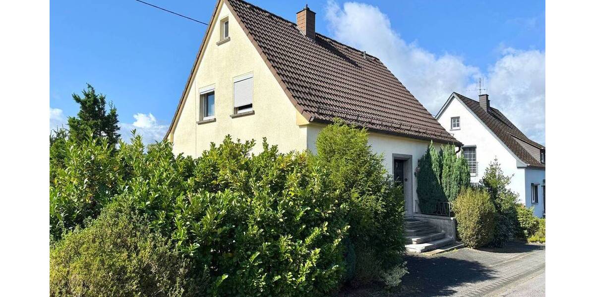 Einfamilienhaus Hachenburg - 6 Zimmer, 107 m&sup2;, 225.000&euro; | Angebot:25691822