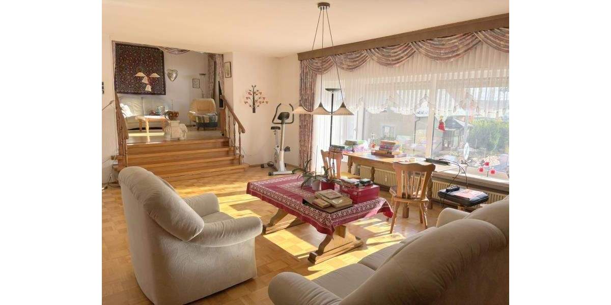 Einfamilienhaus Alpenrod Dehlingen - 8 Zimmer, 250 m&sup2;, 349.000&euro; | Angebot:25670393