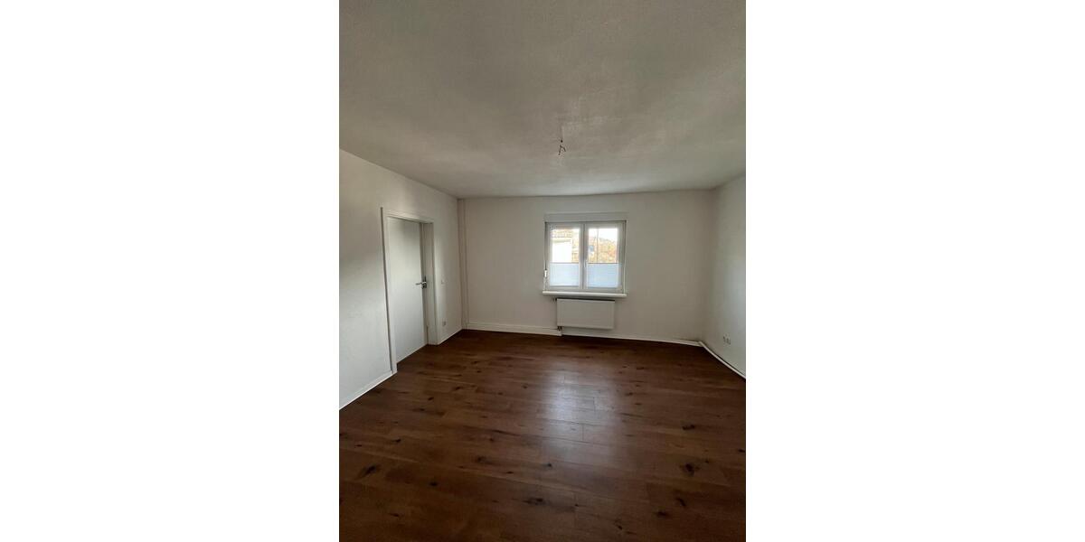 Einfamilienhaus Siegen Eiserfeld - 6 Zimmer, 130 m&sup2;, 249.500&euro; | Angebot:25273021