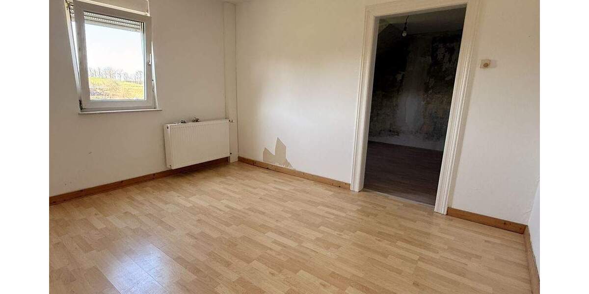 Einfamilienhaus Mittelhof - 3 Zimmer, 100 m&sup2;, 145.000&euro; | Angebot:25864325