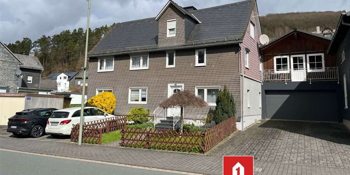 Etagenwohnung Siegen / Eiserfeld Eiserfeld - 3 Zimmer, 159 m&sup2;, 1.125&euro; | Angebot:26204818