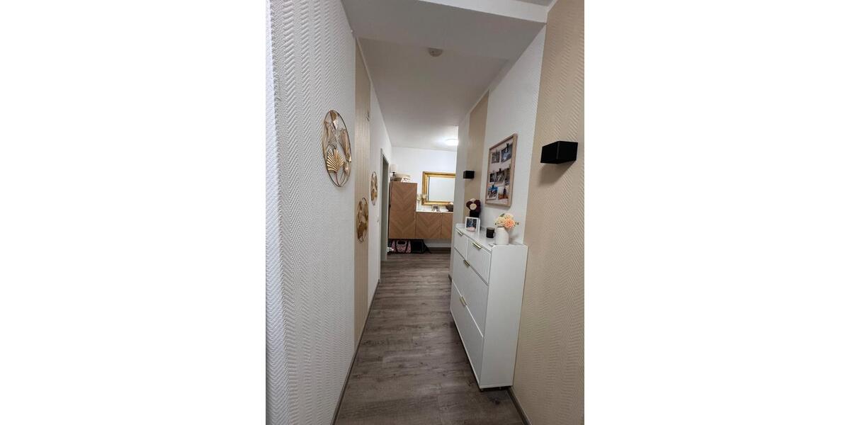 Etagenwohnung Siegen Kaan-Marienborn - 3 Zimmer, 84 m&sup2;, 850&euro; | Angebot:26546026