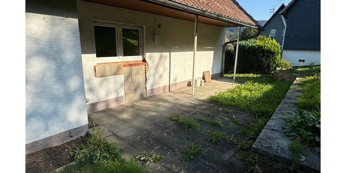 Einfamilienhaus Kirchhundem Oberhundem - 5 Zimmer, 125 m&sup2;, 129.000&euro; | Angebot:25682547
