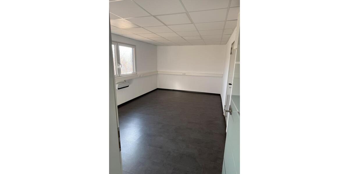 Gewerbeobjekt Rennerod - 2.750&euro; | Angebot:25056341