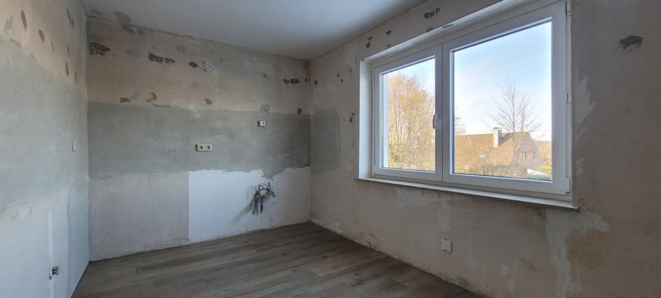 Erdgeschoßwohnung Hof - 2.5 Zimmer, 67 m&sup2;, 430&euro; | Angebot:25106051