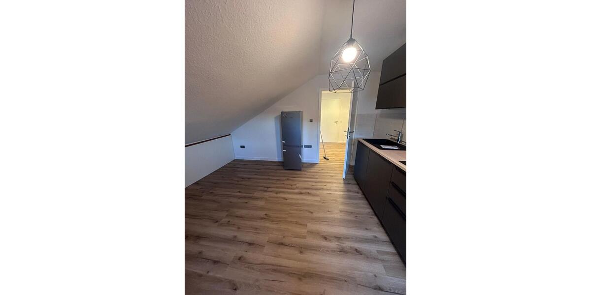 Dachgeschoßwohnung Siegen Kaan-Marienborn - 2 Zimmer, 59 m&sup2;, 580&euro; | Angebot:26003690