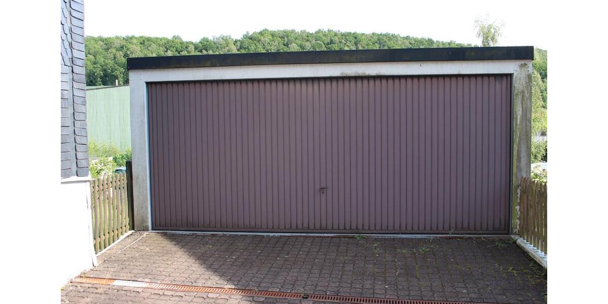 Einfamilienhaus Neunkirchen - 7 Zimmer, 110 m&sup2;, 175.000&euro; | Angebot:26818437